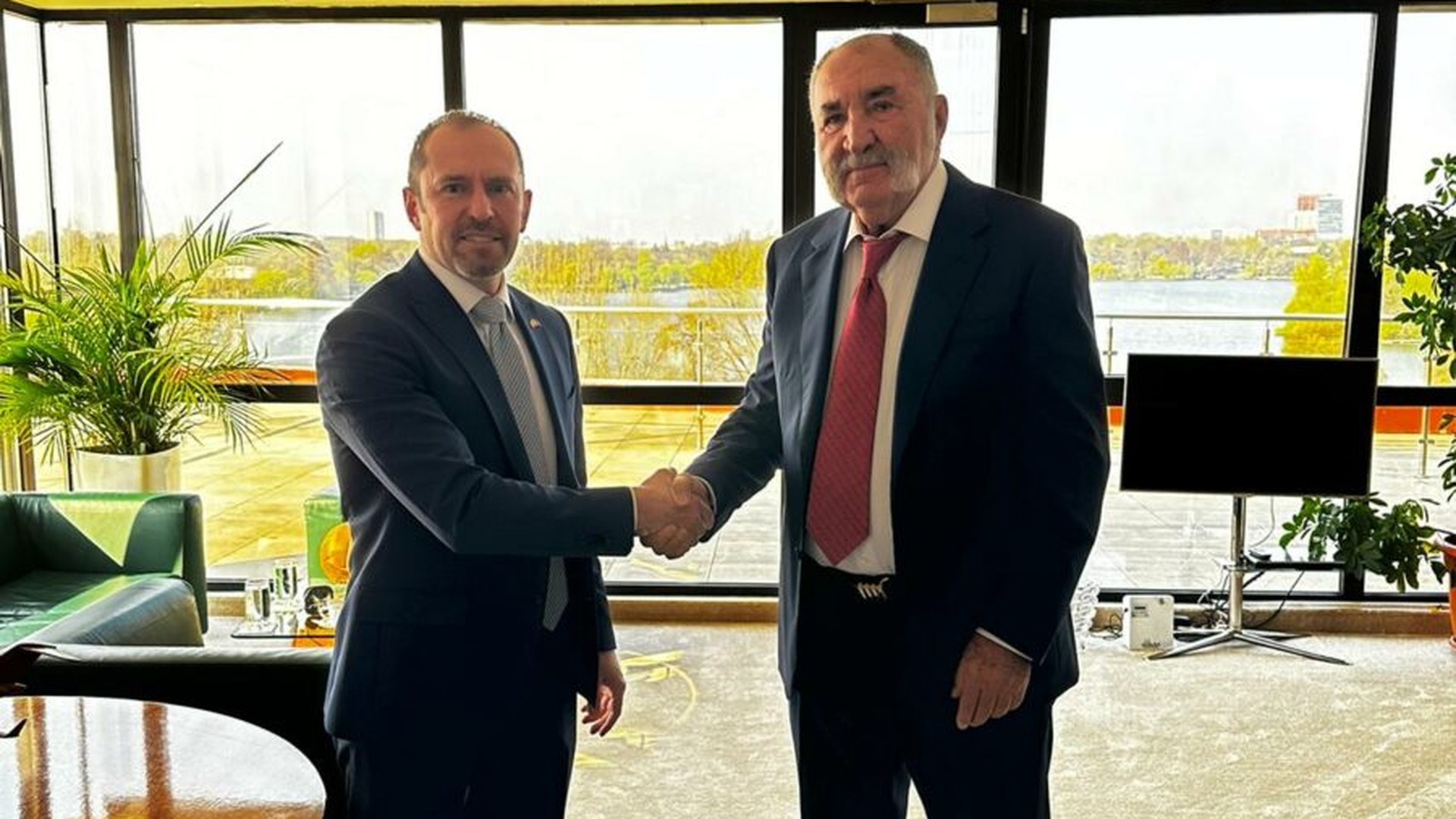 Fundația Țiriac a oficiat donația în valoare de 1.000.000 euro, dedicată victimelor seismului din Turcia