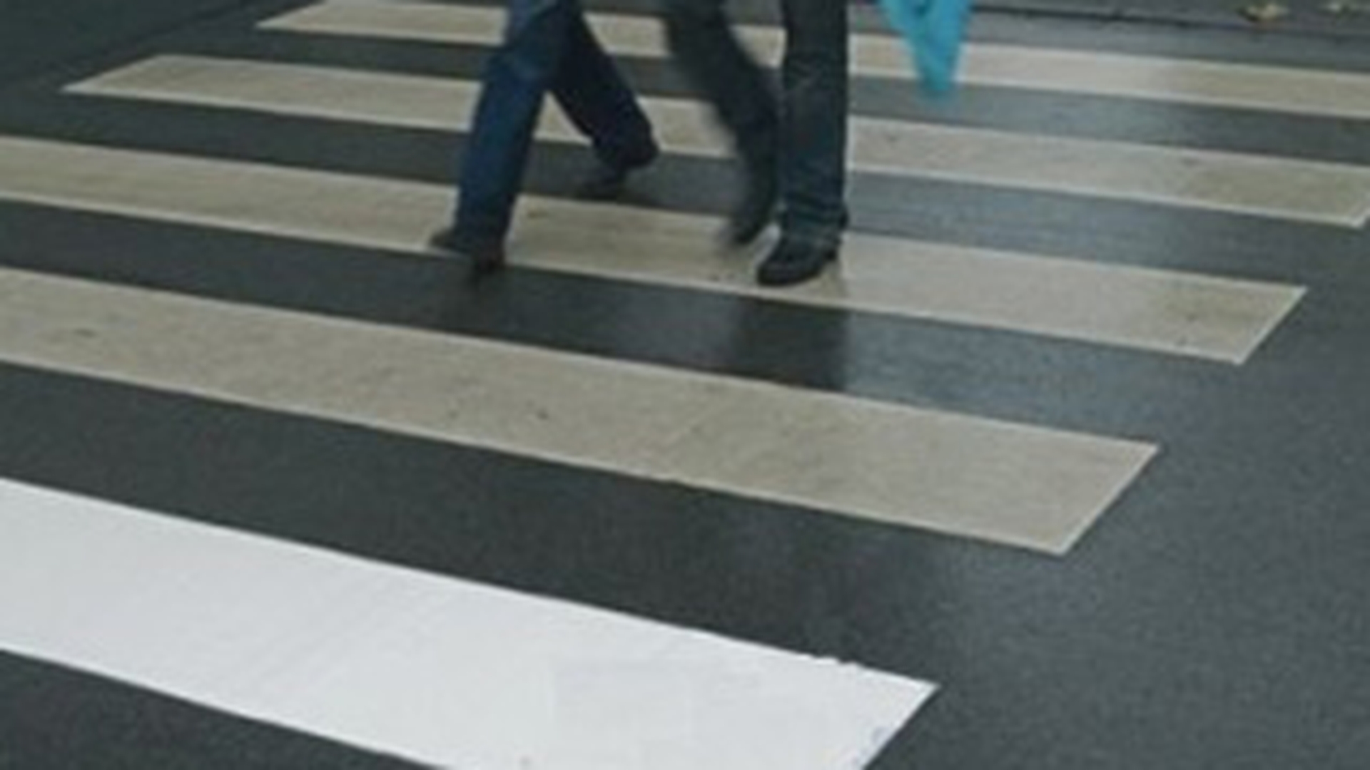 Batem recordul la traversari prin loc nepermis! Peste 4.000 de pietoni amendati in trei zile!