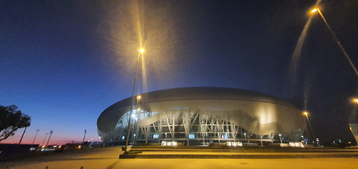 Stadionul din Bănie este interzis publicului