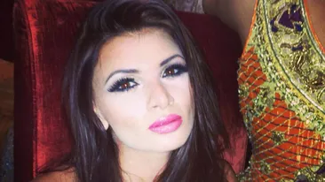 Ramona Gabor a sarbatorit Revelionul in Spania! Vezi cat de fericita e in bratele iubitului arab