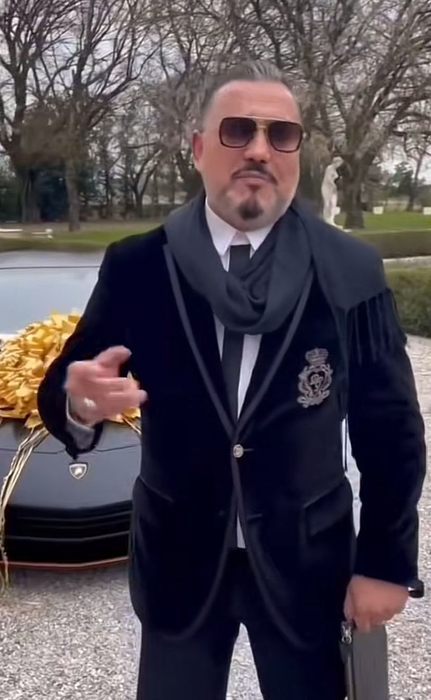 Sorinel Puștiu a primit 25.000 de euro la o cântare. sursă - social media
