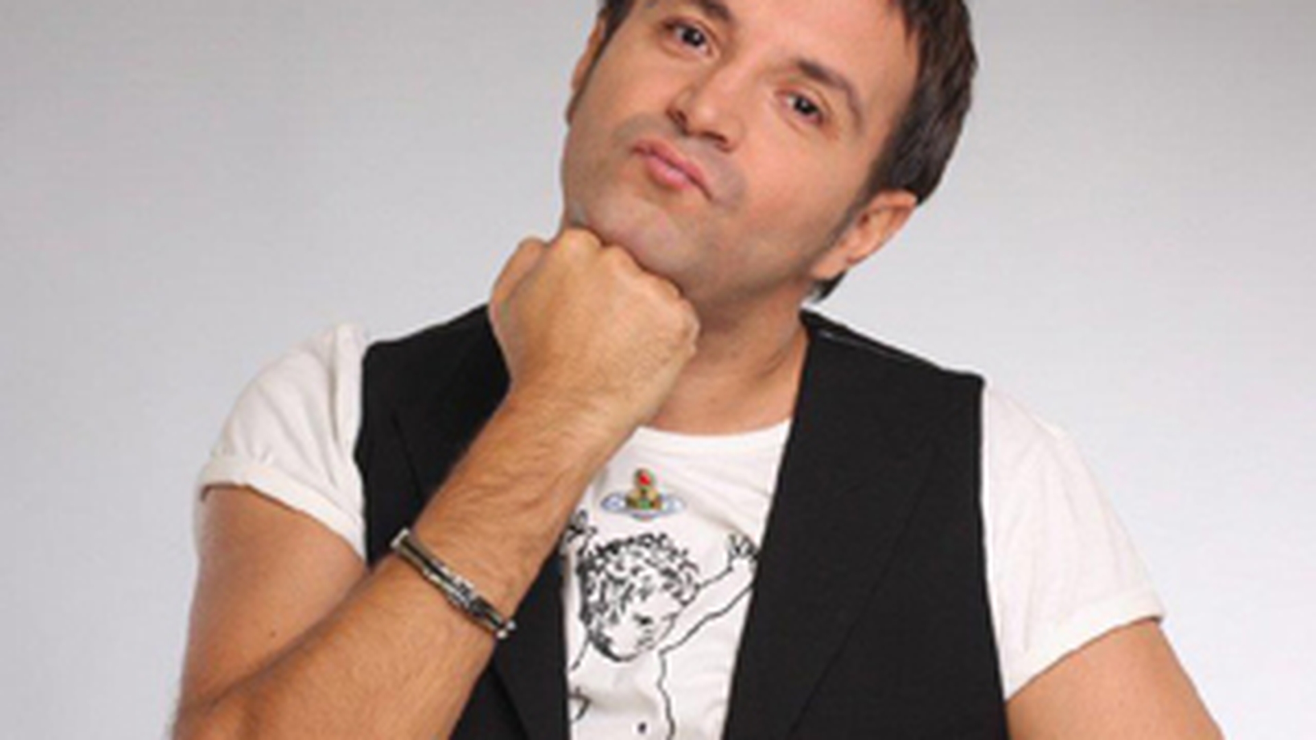 Daniel Buzdugan, impresionat de animalele ucise pe soselele din Romania