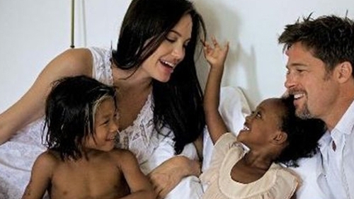 Angelina Jolie este pe moarte. Brad Pitt si-a anunta copiii de tragedie