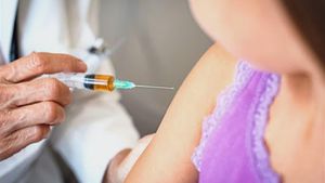 Se caută voluntari pentru vaccinul anti-coronavirus! Cu ce sume sunt recompensați, dar prin ce trebuie să treacă e înspăimântător!