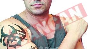 "Daca isi bate joc de fata mea, ii rup picioarele"