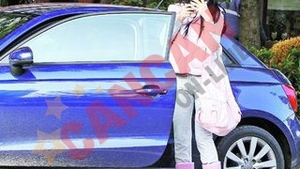 Nu vrea sa o lase pieton pe Adelina