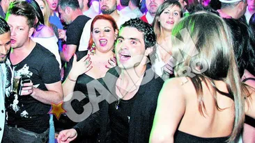 Pepe a ignorat-o pe Raluca Pastrama in club, la mare! El a dansat toata noaptea, ea a stat singura la masa