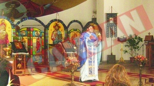 Biserica, primarie si casa de cultura sub acelasi acoperis