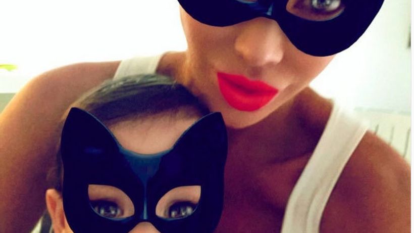 Bianca şi-a ”machiat” fetiţa la doar zece luni! Cum arată micuţa Sofia!