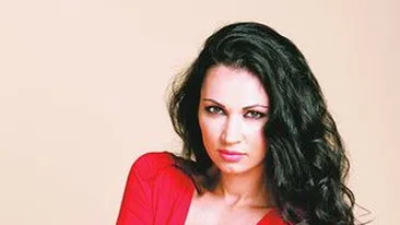 Nicoleta Luciu vrea sa pozeze din nou sexy? Nu se stie niciodata!