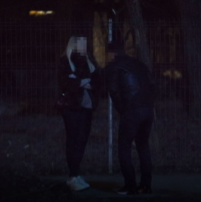 Prințesica celebrului multimilionar, discuții nocturne în Herăstrău cu ”omul de casă” al tăticului!
