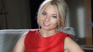LAURA COSOI a dat cărţile pe faţă. Asta spune actriţa despre operaţiile estetice. „Prefer...“