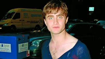 Clovnii ma baga in sperieti