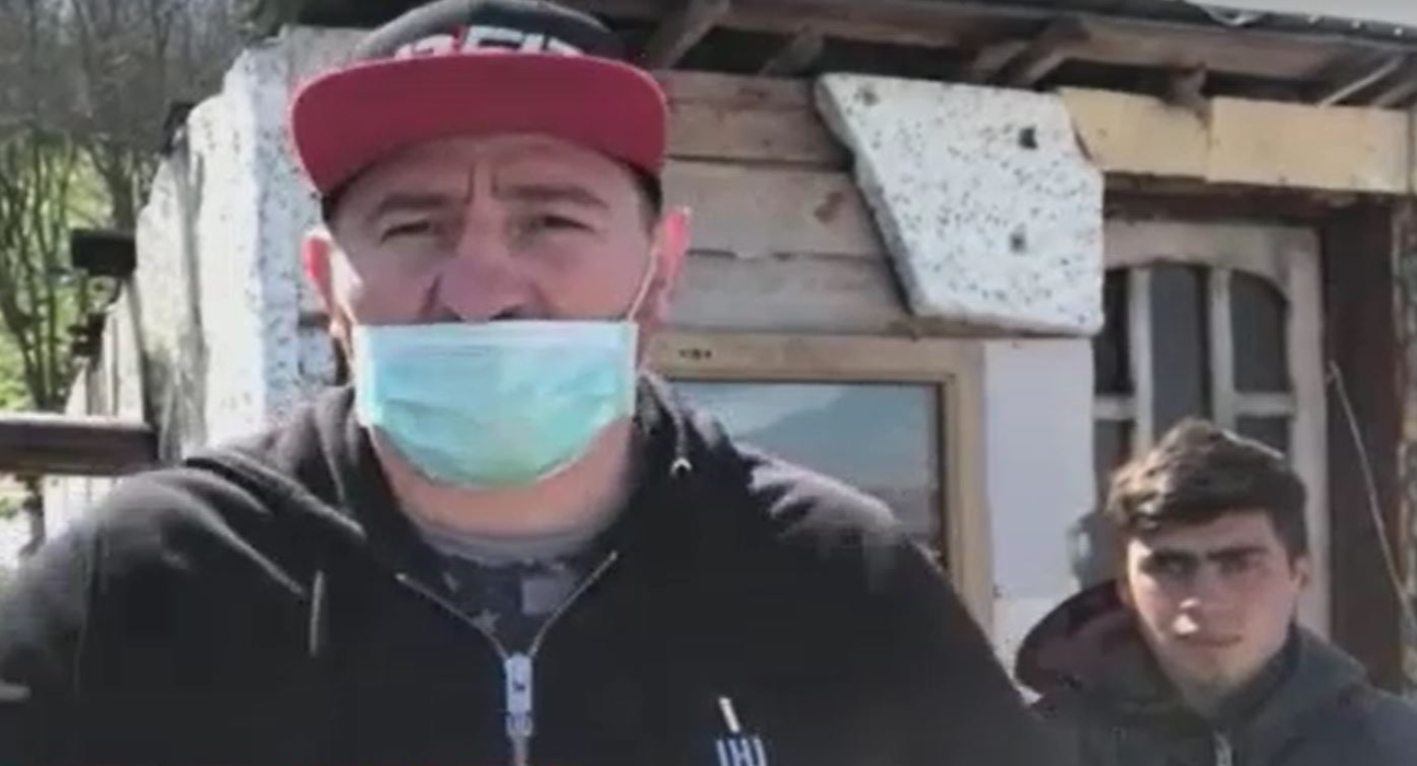 Primele imagini cu soția și copiii lui Sergiu Ciobotariu, tăticul călăreț care a dat o lecție de viață în vreme de pandemie! Cătălin Moroșanu le schimbă total viața