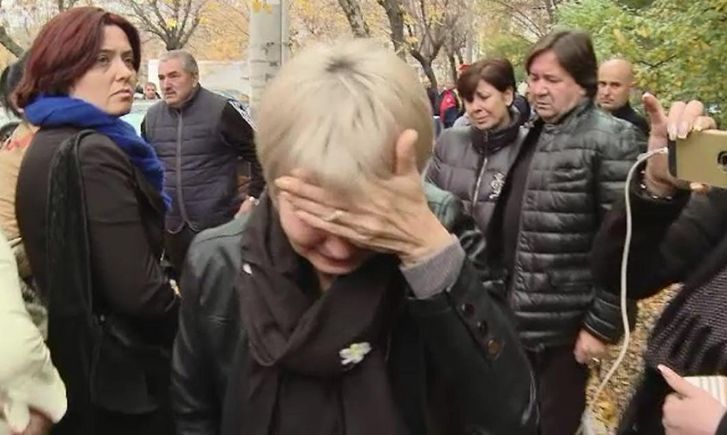 Soția lui Ilie Balaci a izbucnit în lacrimi înainte să intre în casa sportivului