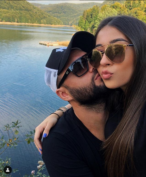 Nicole Cherry și Florin Popa nu ratează nicio ocazie pentru a se săruta