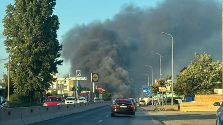 Incendiu la un depozit de anvelope din Bragadiru! A fost trimis mesaj RO-Alert