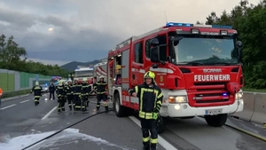 Autocar plin cu pasageri, răsturant în Ialomița! Mai multe persoane au avut nevoie de îngrijiri speciale