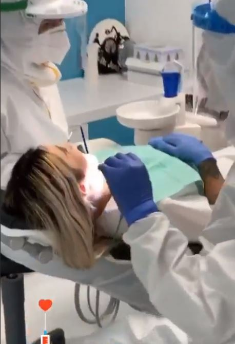 Adda și soțul ei au ajuns pe mâinile medicilor! Cântăreața a anunțat ce au pățit: “Operație fără…”