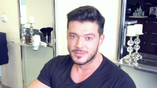 Victor Slav filosofează pe Facebook! Sotul Biancăi Slav a găsit reteta fericirii, dar fanii cred altceva : "Pari cam trist"