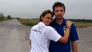 Roxana Ionescu se orienteaza spre o noua cariera. Nu are legatura nici cu TV-ul, nici cu dansul si o sa te ia prin surprindere!