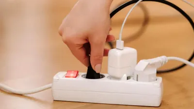 Electrocasnicul pentru care plătești 500 lei pe lună, iarna. Mulți români îl țin în priză fără să știe cât consumă