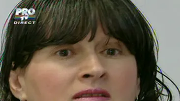 Sanda, sotia lui Jan Hilgen, primul barbat al Angelei Similea, o contrazice pe artista: E un barbat care stie sa se poarte frumos cu o femeie