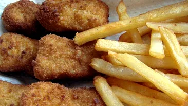 BOMBA de la fast-food. Cercetătorii au fost ULUIŢI să descopere ASTA: Seamănă cu un SUPER-GLUE