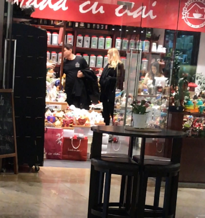 Cristi Borcea își răsfață soția ori de câte ori are ocazia