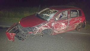Imagini cutremuratoare postate pe Facebook de un tânăr din Târgu Jiu, după ce a suferit un accident rutier: "Am văzut moartea cu ochii, s-a oprit..."