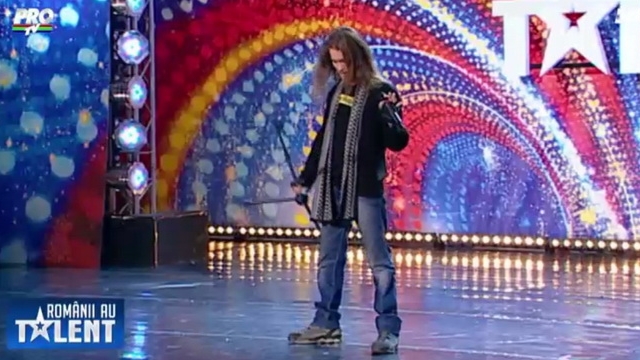 "Rockul traieste" Juriul de la Romanii au Talent i-a zis DA! Andra: "Daca eram la Vocea Romaniei te luam in echipa mea"
