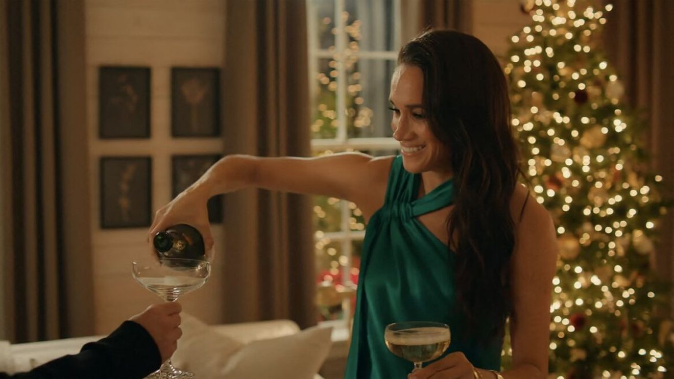 Meghan Markle, făcută praf de internauți după ce și-a lansat propria ciocolată. „N-am de gând să dau atât pe ceva cu arome ciudate. Scârbos!”