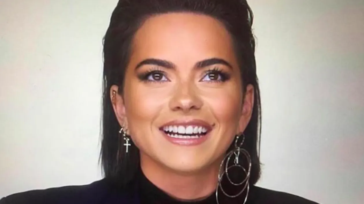 Inna, apariție indecentă! Imaginile care au stârnit imaginația fanilor! Cum s-a fotografiat celebra cântăreață