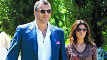 Si-a sarbatorit sotia cu intarziere