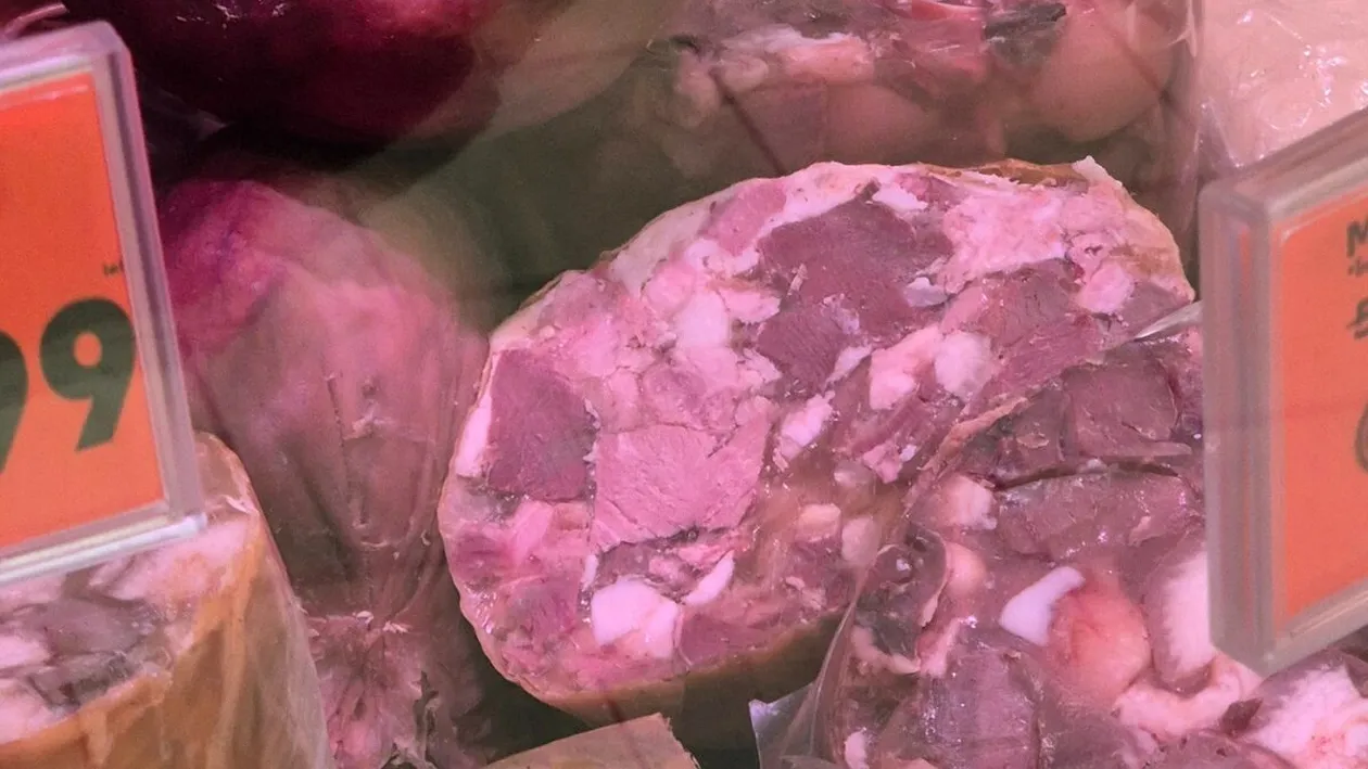 Cât costă 1 kilogram de tobă de porc acum, chiar înainte de Crăciun, în supermarketurile Kaufland din București