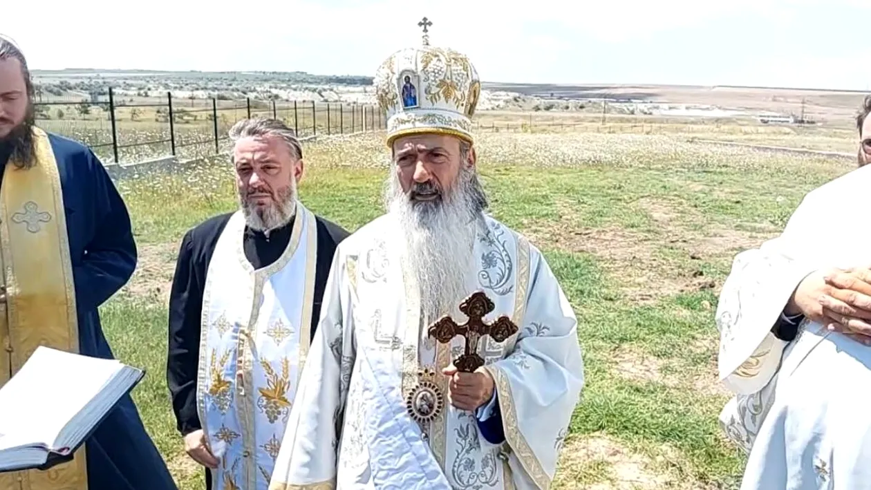 Val de reacții pe pagina Arhiepiscopiei Tomisului, după ce reprezentanții au transmis că „a ascultat Dumnezeu rugăciunile” să plouă: ”Lăudat să fie Busu!”