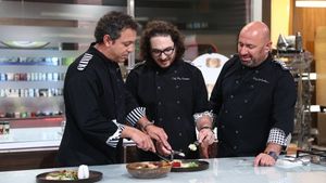 De ce Sorin Bontea, Florin Dumitrescu şi Cătălin Scărlătescu NU vor mai face „Chefi la cuţite” la Antena 1! Iată ce pregătesc cei trei şi la ce post TV