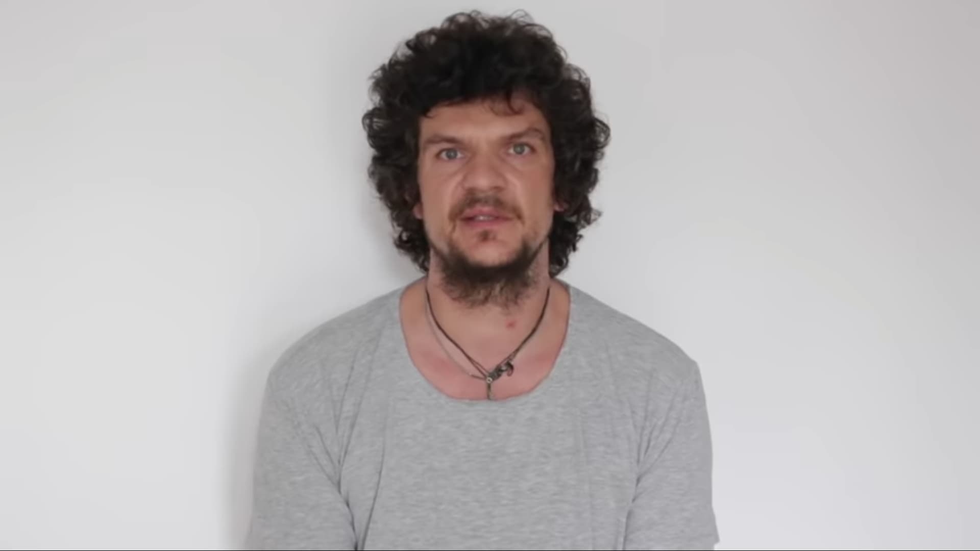 Tudor Chirilă, mesaj pentru Klaus Iohannis! Cântărețul cere ca artiștii să își reia activitatea. ”De ce noi nu putem să ne facem profesia, cum fac preoţii?”