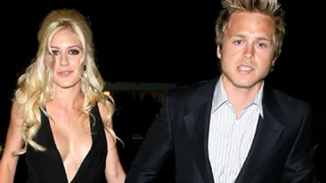 Imi scot silicoanele. Mi-au distrus casnicia