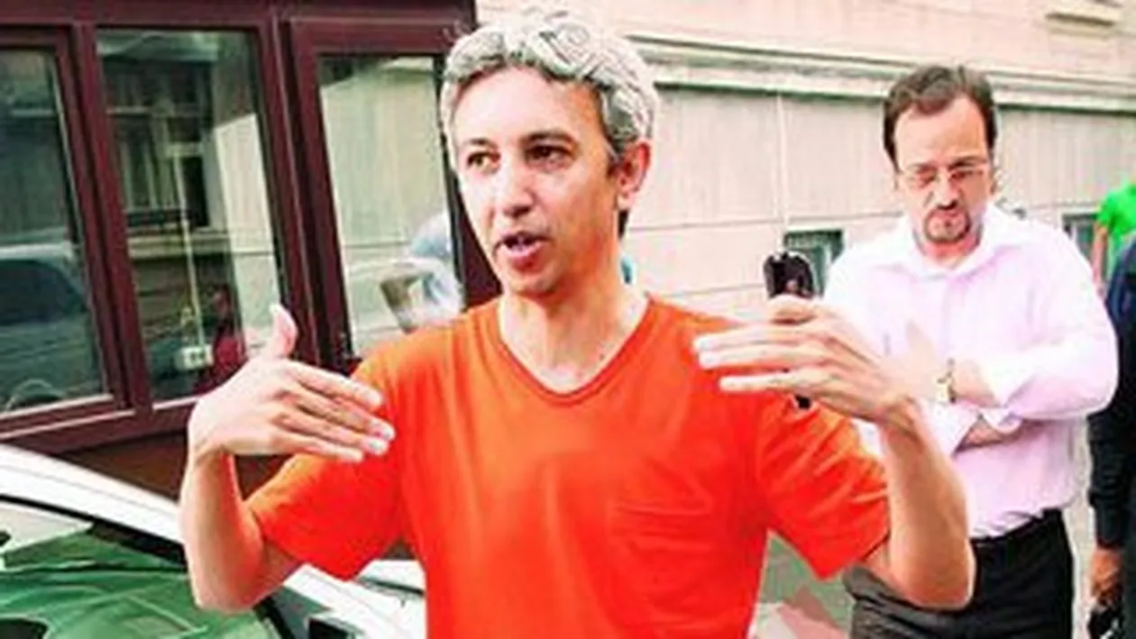 Diaconescu: Cred ca o cautau pe Elodia!