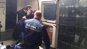 Noi detalii despre cazul fetiței de 2 ani băgată în spital de tatăl ei: ”Are traumatism cranio-cerebral și o plagă frontală de 5 cm!”