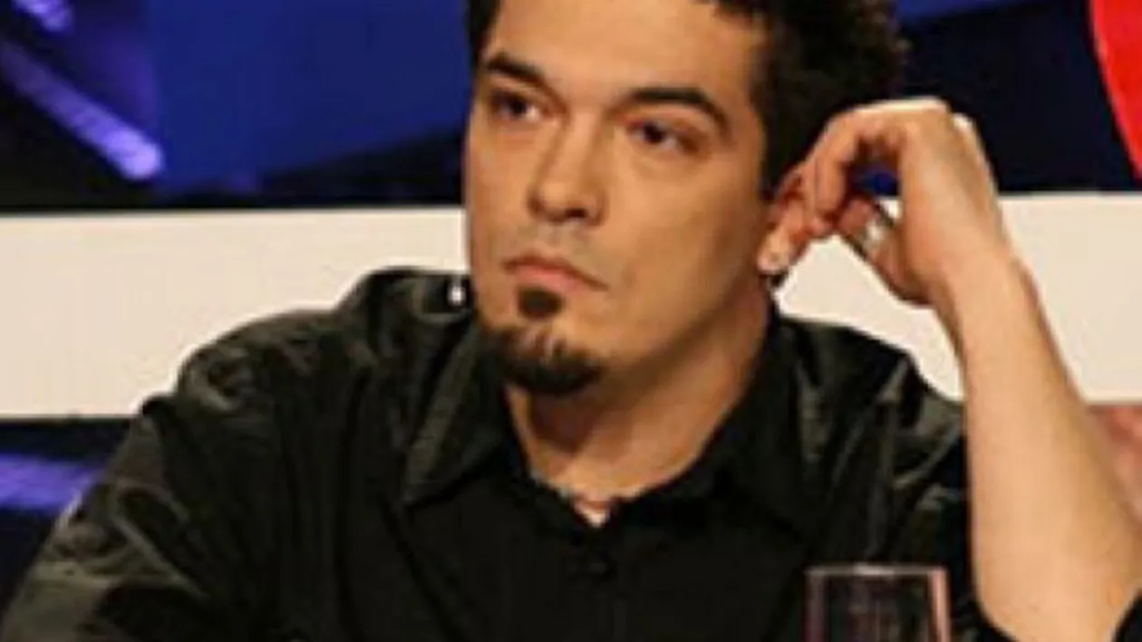 EXCLUSIV! Adi Despot, solistul trupei Vita de Vie, se afla in club in momentul producerii exploziei