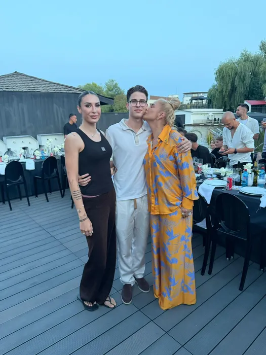 Bebeto, majorat de cinci stele în Snagov! Tzancă Uraganu și Costel Biju, printre artiștii care au animat atmosfera de la marea petrecere