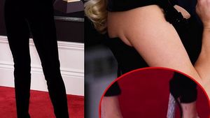 Upsi-Ups! A comis-o grav pe covorul roşu de la premiile Grammys. Ochii tuturor au fost la picioarele ei
