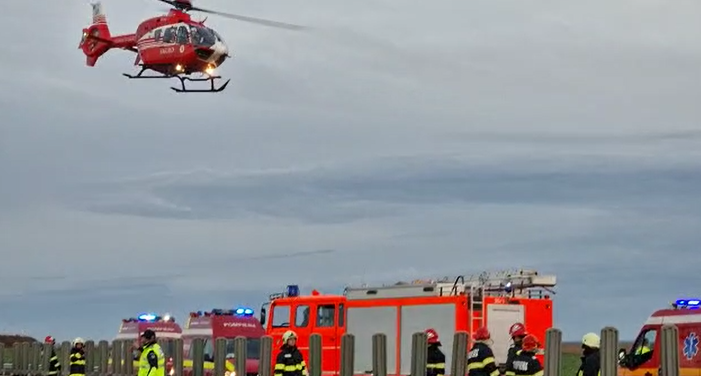 Un accident grav a avut loc pe A1, pe sensul spre Nădlac. Elicopterul SMURD a intervenit