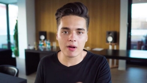 Mai este sau nu virgin Selly, de la 5Gang. Vloggerul milionar a vorbit deschis despre viața amoroasă: „Mama dormea...”