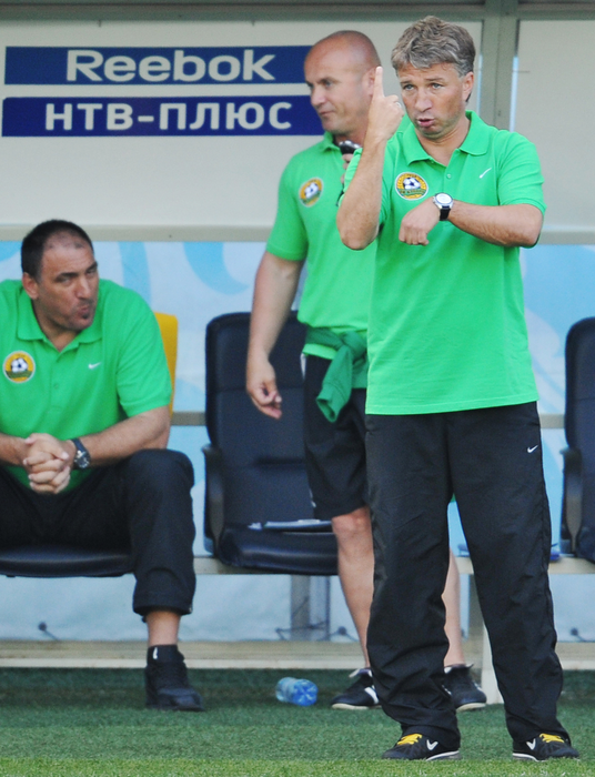 Drama neştiută prin care trece Dan Petrescu! Mama lui are afecţiuni grave la nivelul ochilor
