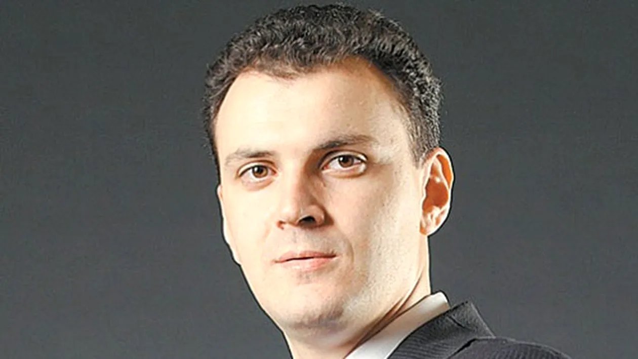 Deputatul PSD Sebastian Ghita ii cere lui Ion Iliescu sa se retraga. “Victor Ponta este deja un lider politic puternic”