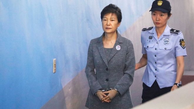 Fosta președintă a Coreei de Sud, Park Geun-hye, condamnată la 25 de ani de închisoare pentru corupție