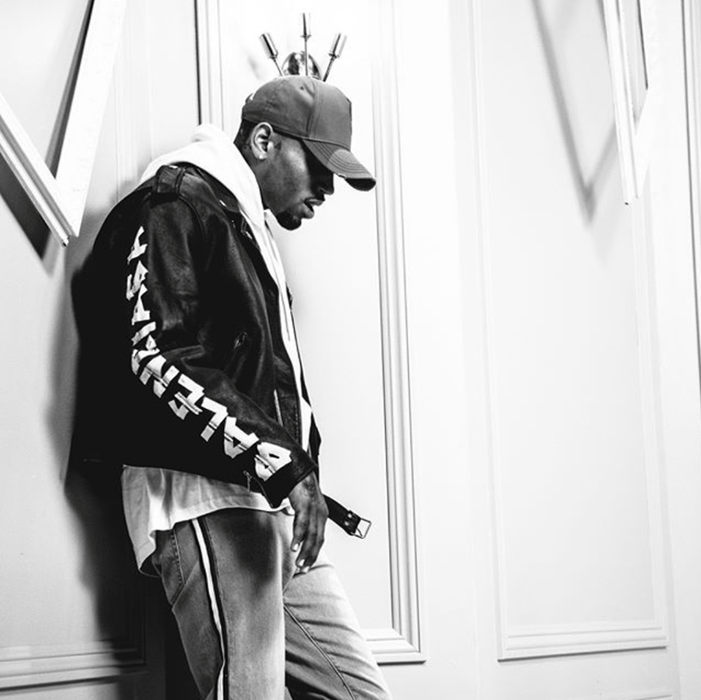 Rapperul Chris Brown a fost arestat